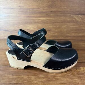Swedish Hasbeens Mary Jane Clogs, Black Size 36 (6) Leather Wooden Shoes